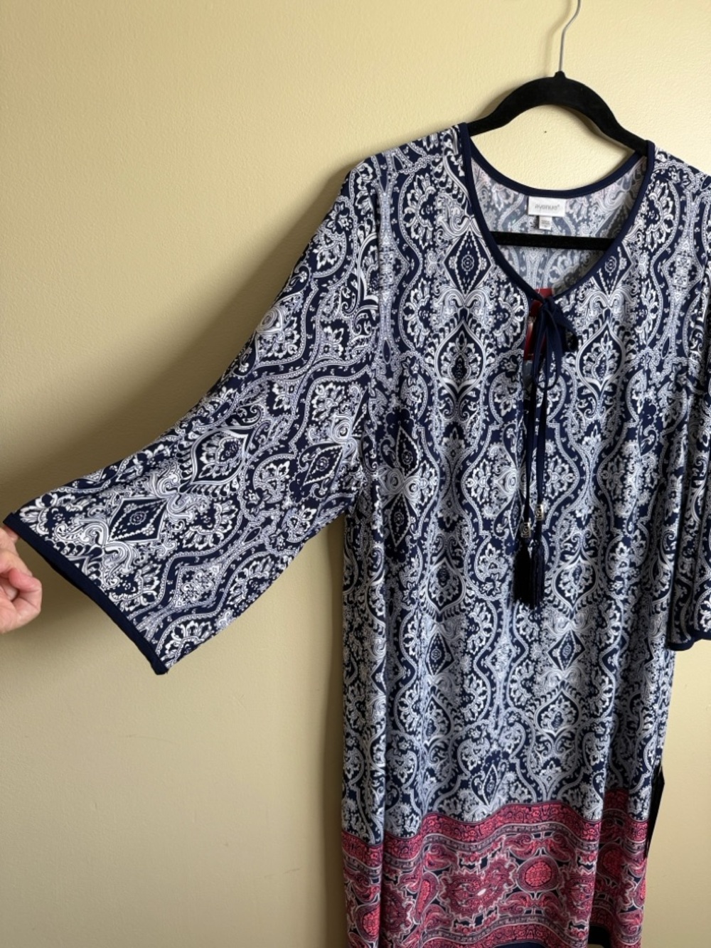 Avenue Plus Size 20 NWT Paisley Boho Tassel Shift Tunic Dress 3/4 Sleeve